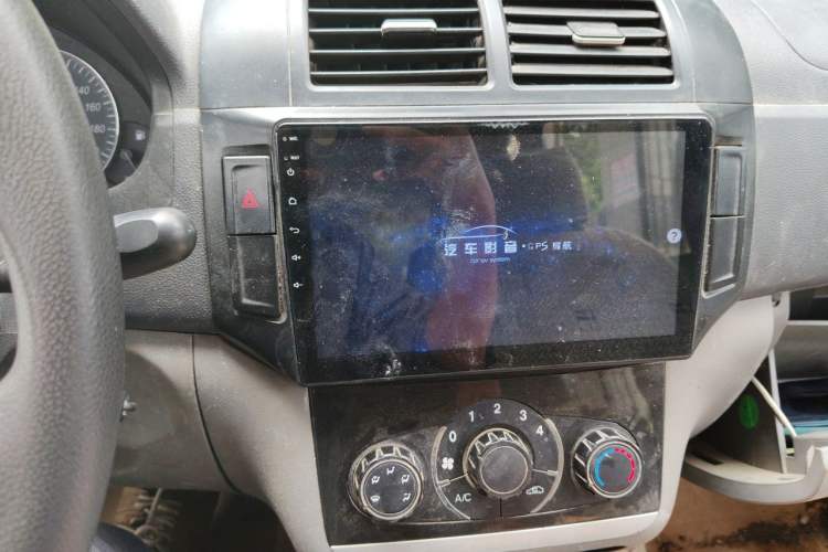 Used BAIC Weiwang M20 2014 1.5L Basic Version DAM15DL Audio And AC Panel