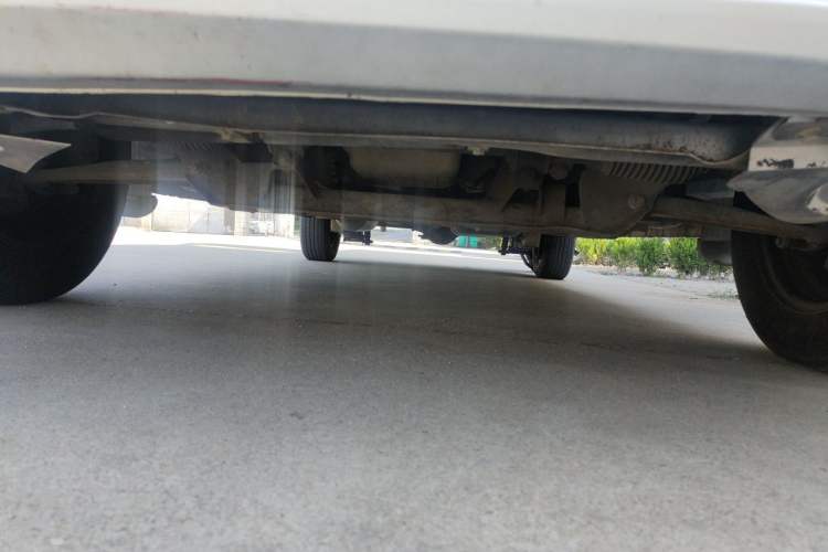 Used BAIC Weiwang M20 2014 1.5L Basic Version BJ415B Chassis Front