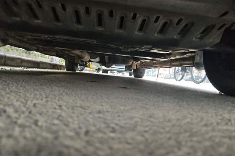 Used BAIC Weiwang M20 2014 1.5L practical type BJ415A Chassis Front