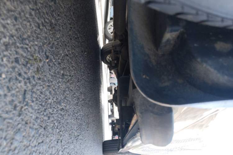 Used BAIC Weiwang M20 2014 1.5L Basic Version DAM15DL Chassis Front Left