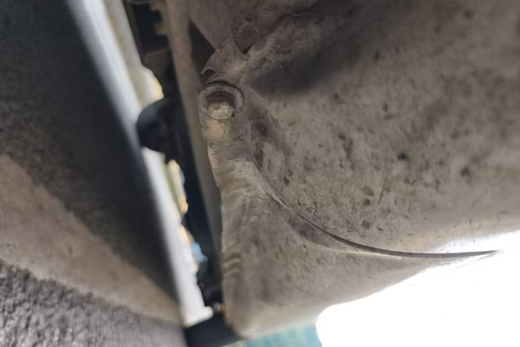 Used BAIC Weiwang M20 2014 1.5L practical type BJ415A Chassis Front Left