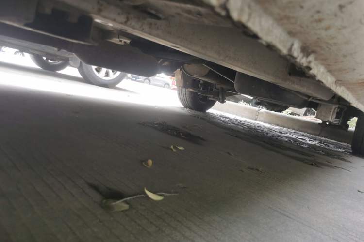 Used BAIC Weiwang M20 2014 1.5L Basic Version DAM15DL Chassis Front Left
