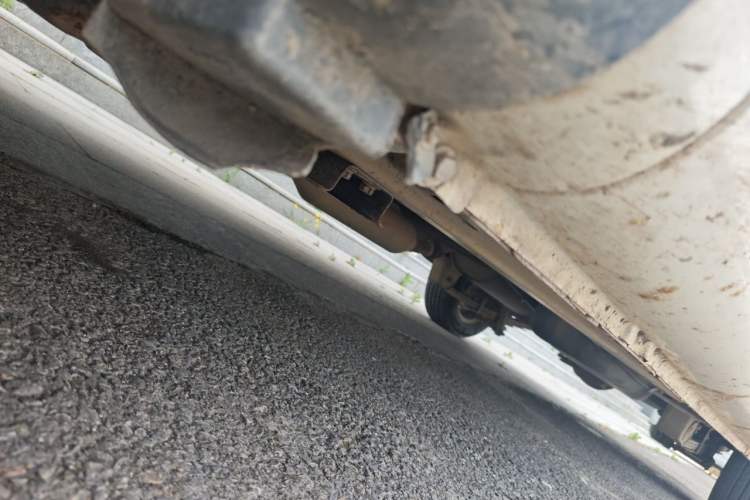 Used BAIC Weiwang M20 2014 1.5L Standard DAM15DL Chassis Front Left