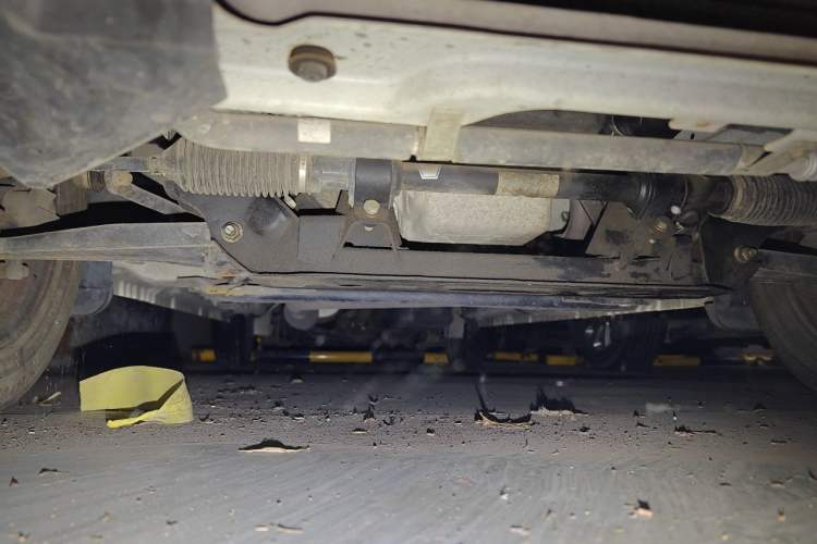 Used BAIC Weiwang M20 2014 1.5L Basic Version DAM15DL Chassis Front