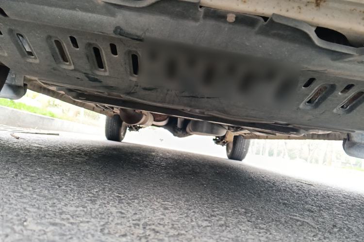 Used BAIC Weiwang M20 2014 1.5L Comfort Version BJ415B Chassis Front
