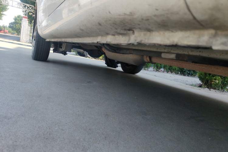 Used BAIC Weiwang M20 2014 1.5L Basic Version BJ415B Chassis Front Right