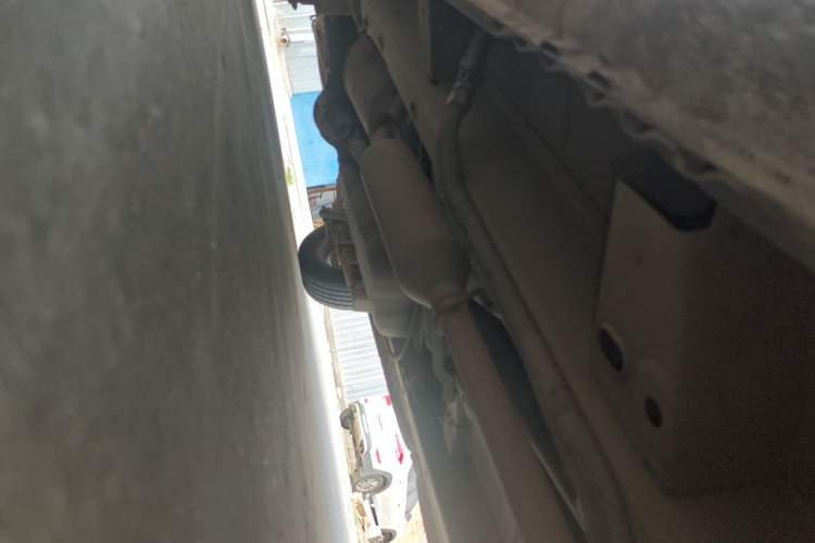 Used BAIC Weiwang M20 2014 1.5L Basic Version BJ415B Chassis Front Right