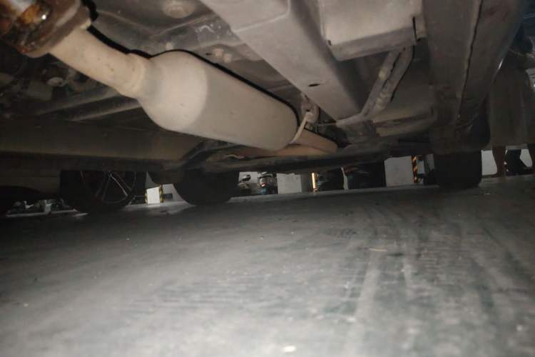 Used BAIC Weiwang M20 2014 1.5L practical type BJ415A Chassis Front Right