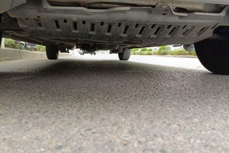 Used BAIC Weiwang M20 2014 1.5L practical type BJ415A Chassis Front