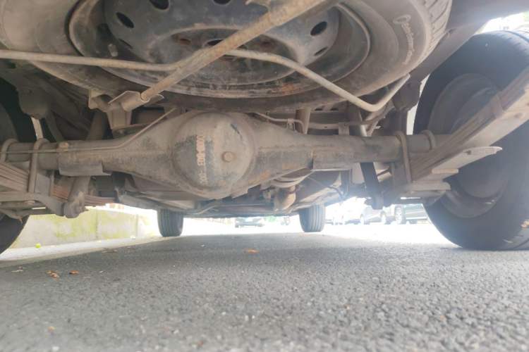 Used BAIC Weiwang M20 2014 1.5L practical type BJ415A Chassis Rear