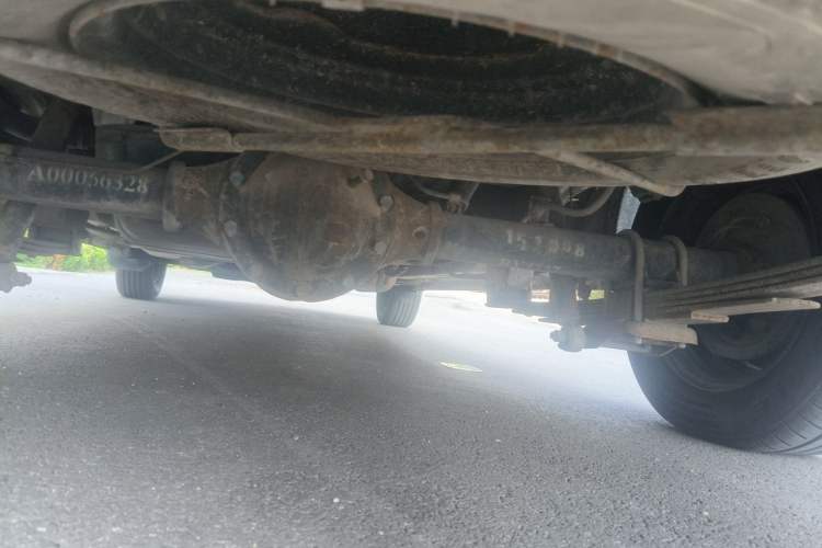 Used BAIC Weiwang M20 2014 1.5L Basic Version DAM15DL Chassis Rear