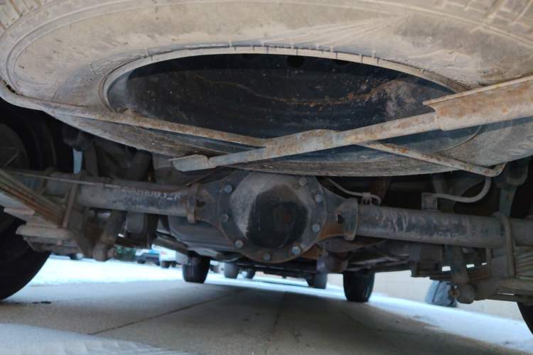 Used BAIC Weiwang M20 2014 1.5L Basic Version DAM15DL Chassis Rear
