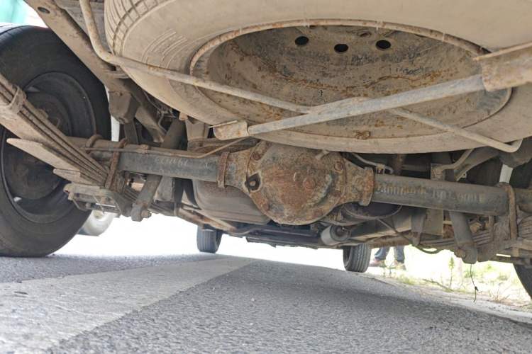 Used BAIC Weiwang M20 2014 1.5L practical type BJ415A Chassis Rear