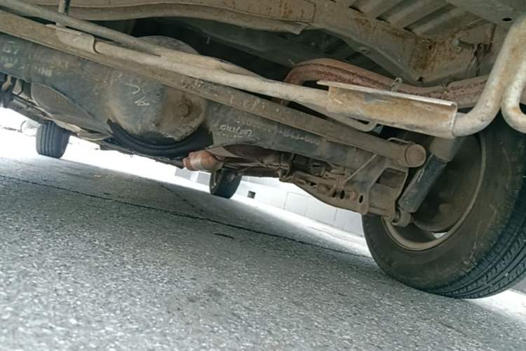 Used BAIC Weiwang M20 2014 1.5L Comfort Version BJ415B Chassis Rear