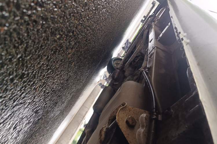 Used BAIC Weiwang M20 2014 1.5L Comfort Version BJ415B Chassis Rear Left