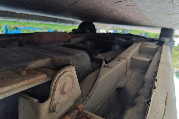 Used BAIC Weiwang M20 2014 1.5L Standard DAM15DL Chassis Rear Left