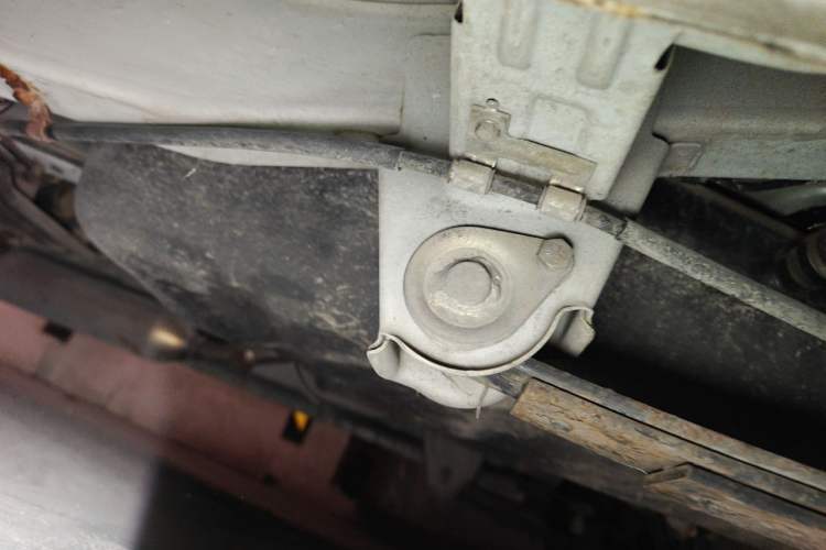 Used BAIC Weiwang M20 2014 1.5L Basic Version DAM15DL Chassis Rear Left
