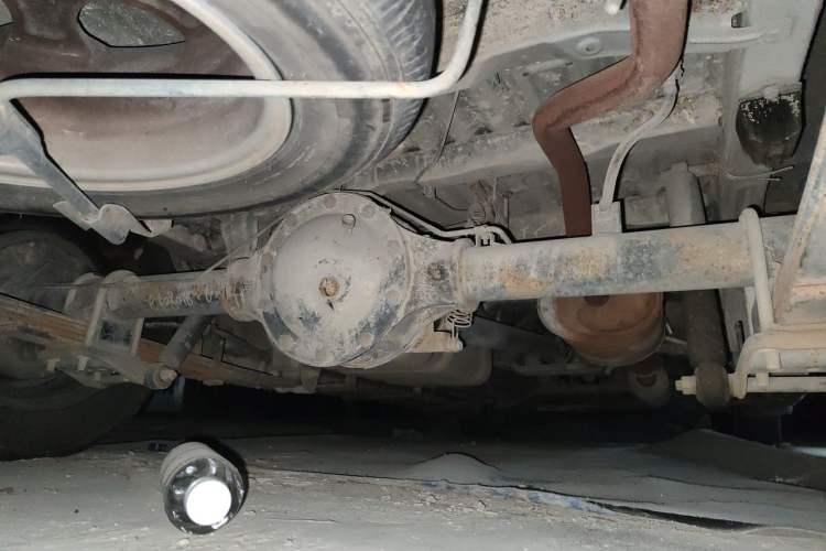 Used BAIC Weiwang M20 2014 1.5L practical type BJ415A Chassis Rear