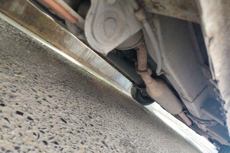 Used BAIC Weiwang M20 2014 1.5L practical type BJ415A Chassis Rear Right