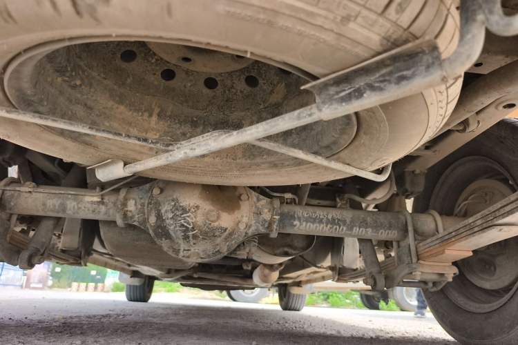 Used BAIC Weiwang M20 2014 1.5L practical type BJ415A Chassis Rear