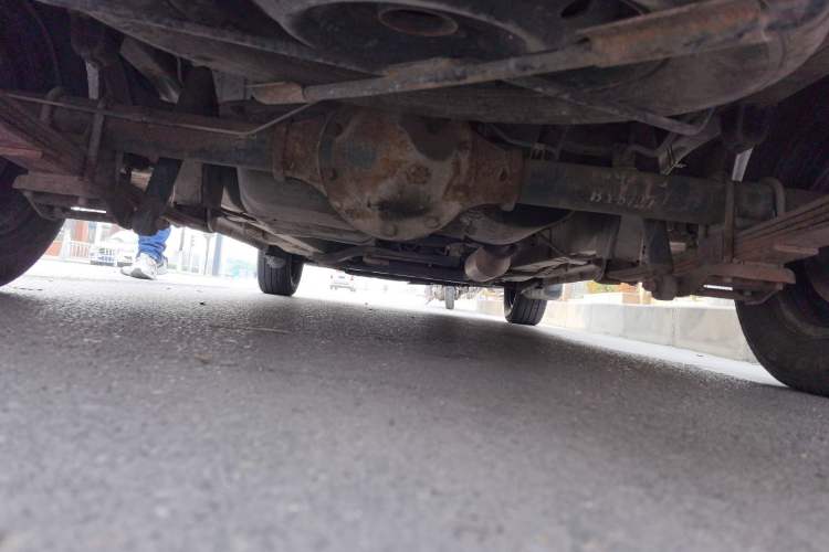 Used BAIC Weiwang M20 2014 1.5L Basic Version DAM15DL Chassis Rear