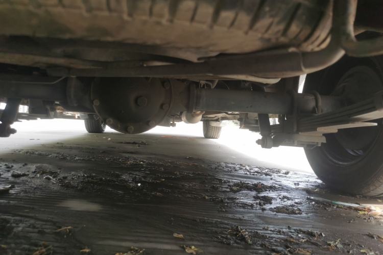 Used BAIC Weiwang M20 2014 1.5L Basic Version DAM15DL Chassis Rear