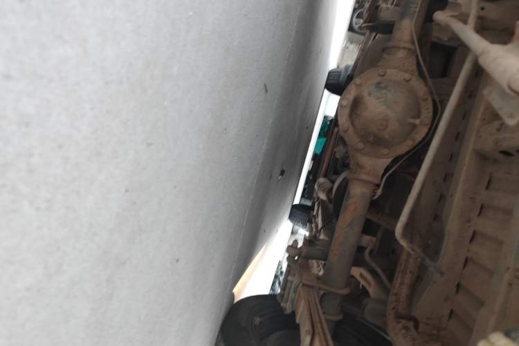Used BAIC Weiwang M20 2014 1.5L practical type BJ415A Chassis Rear