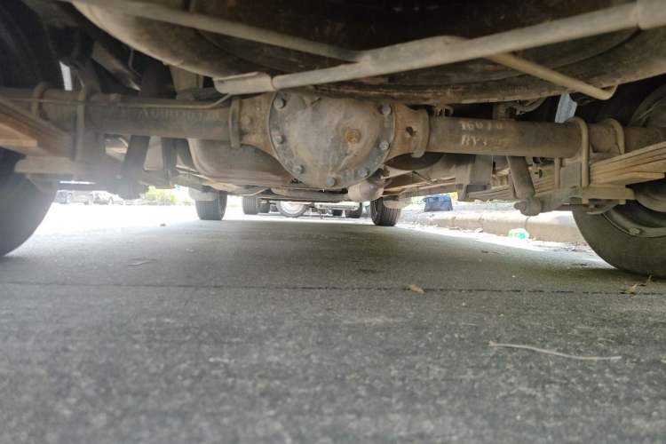 Used BAIC Weiwang M20 2014 1.5L Basic Version DAM15DL Chassis Rear