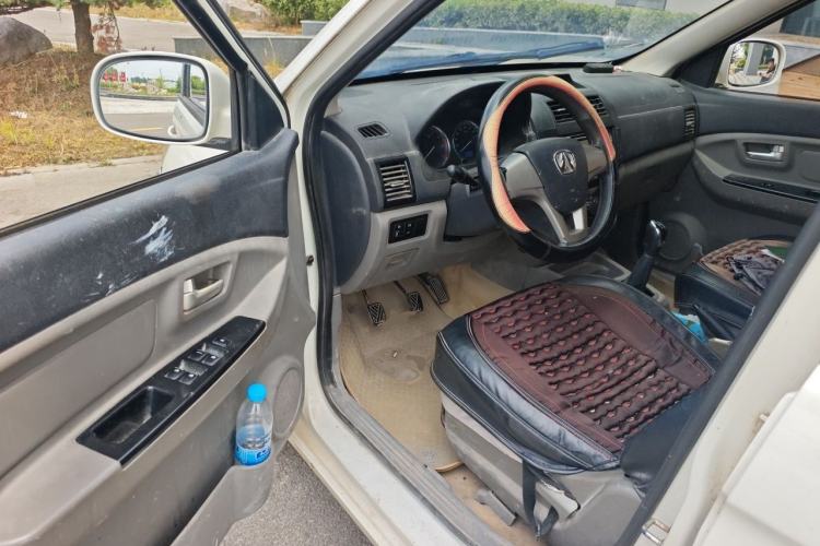 Used BAIC Weiwang M20 2014 1.5L Standard DAM15DL Driver Seat