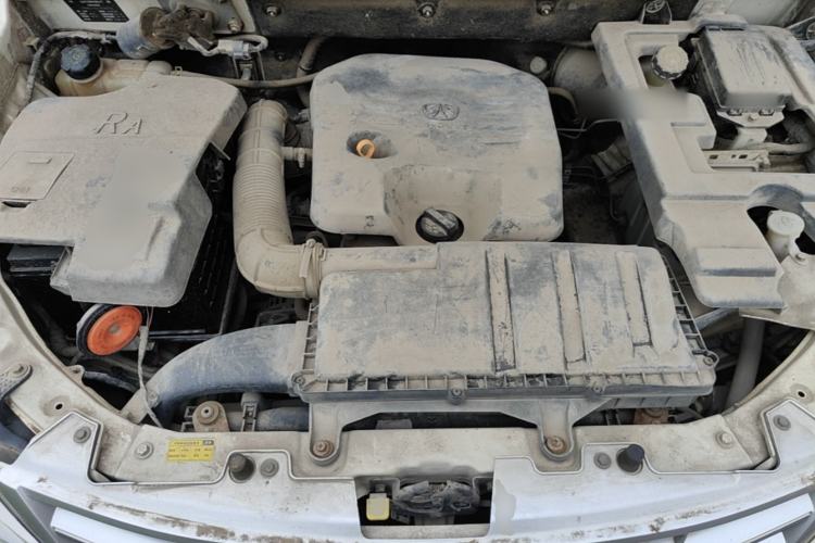 Used BAIC Weiwang M20 2014 1.5L Basic Version DAM15DL Engine Bay