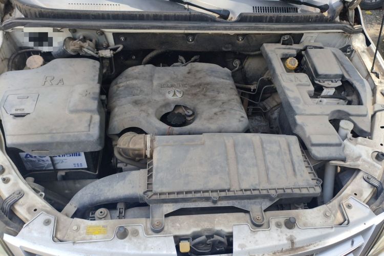 Used BAIC Weiwang M20 2014 1.5L practical type BJ415A Engine Bay
