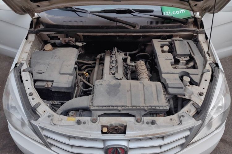 Used BAIC Weiwang M20 2014 1.5L Comfort Version BJ415B Engine Bay