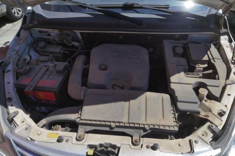 Used BAIC Weiwang M20 2014 1.5L Basic Version DAM15DL Engine Bay