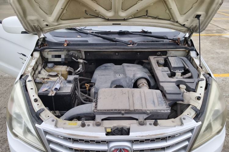 Used BAIC Weiwang M20 2014 1.5L Basic Version BJ415B Engine Bay