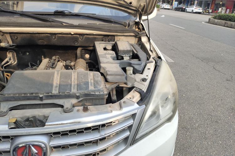 Used BAIC Weiwang M20 2014 1.5L Comfort Version BJ415B Engine Bay Left