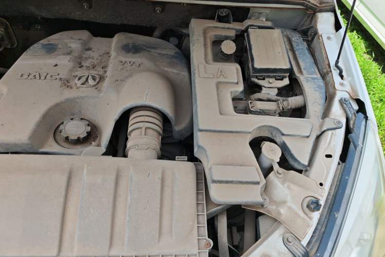 Used BAIC Weiwang M20 2014 1.5L Comfort Version BJ415B Engine Bay Left