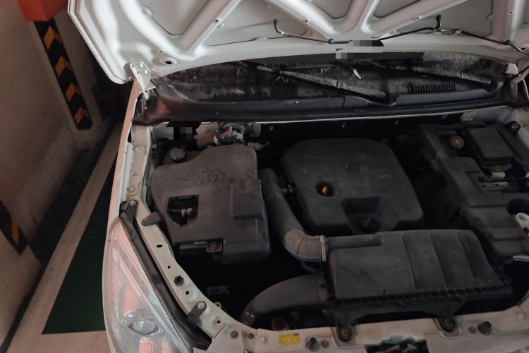 Used BAIC Weiwang M20 2014 1.5L Basic Version DAM15DL Engine Bay Right