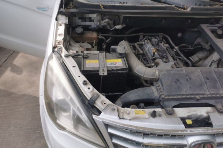 Used BAIC Weiwang M20 2014 1.5L Basic Version DAM15DL Engine Bay Right