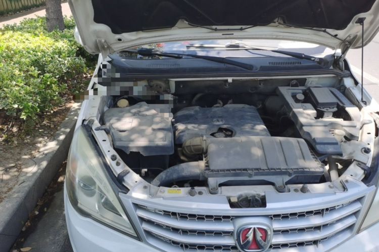 Used BAIC Weiwang M20 2014 1.5L Basic Version BJ415B Engine Bay Right