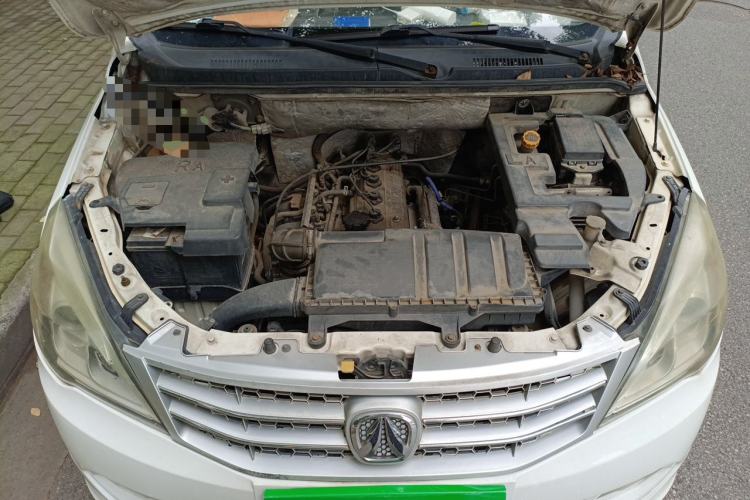 Used BAIC Weiwang M20 2014 1.5L practical type BJ415A Engine Bay