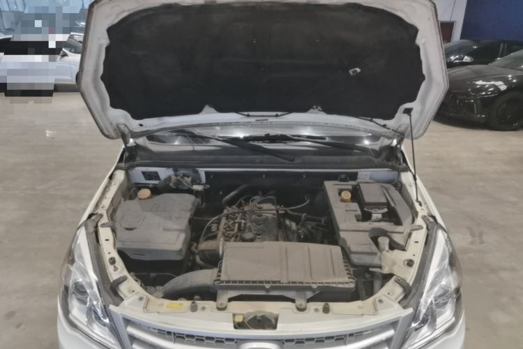 Used BAIC Weiwang M20 2014 1.5L practical type BJ415A Engine Bay