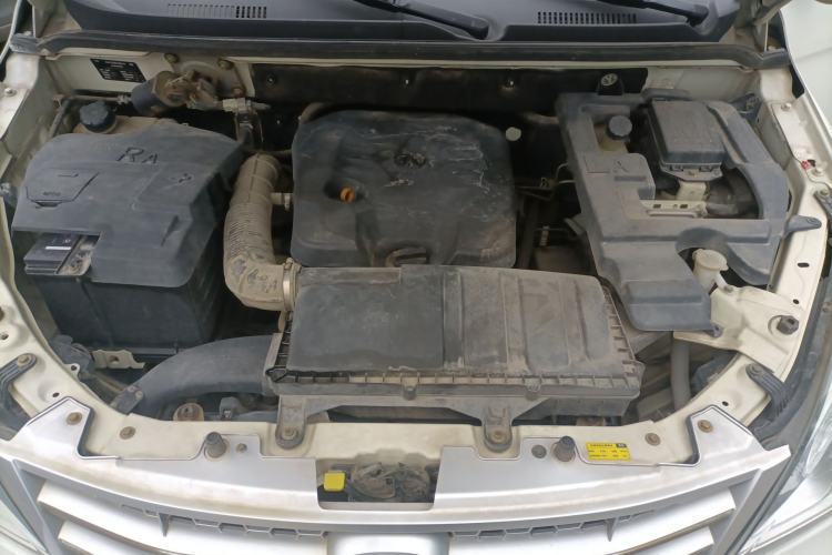 Used BAIC Weiwang M20 2014 1.5L Basic Version DAM15DL Engine Bay