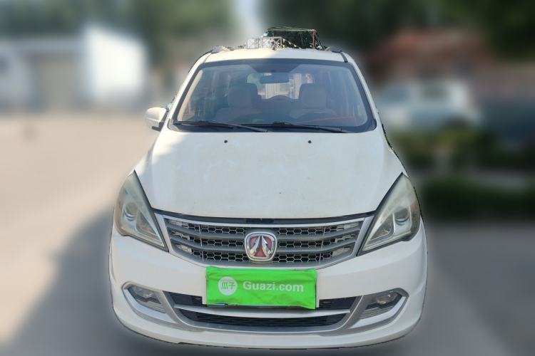 Used BAIC Weiwang M20 2014 1.5L Basic Version BJ415B Front