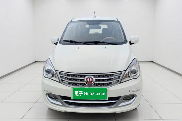 Used BAIC Weiwang M20 2014 1.5L Basic Version DAM15DL Front