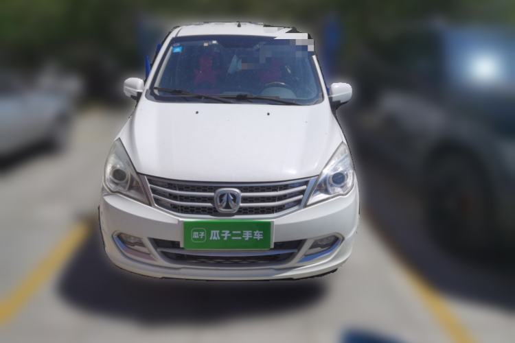 Used BAIC Weiwang M20 2014 1.5L Basic Version DAM15DL Front
