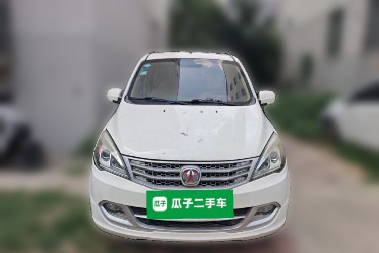 Used BAIC Weiwang M20 2014 1.5L Comfort version DAM15DL Front