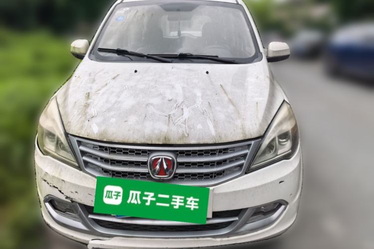 Used BAIC Weiwang M20 2014 1.5L Basic Version BJ415B Front