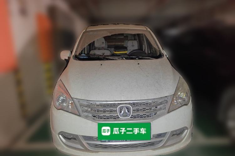Used BAIC Weiwang M20 2014 1.5L Basic Version DAM15DL Front