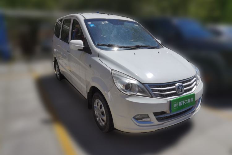 Used BAIC Weiwang M20 2014 1.5L Basic Version DAM15DL Front Right 45 Deg