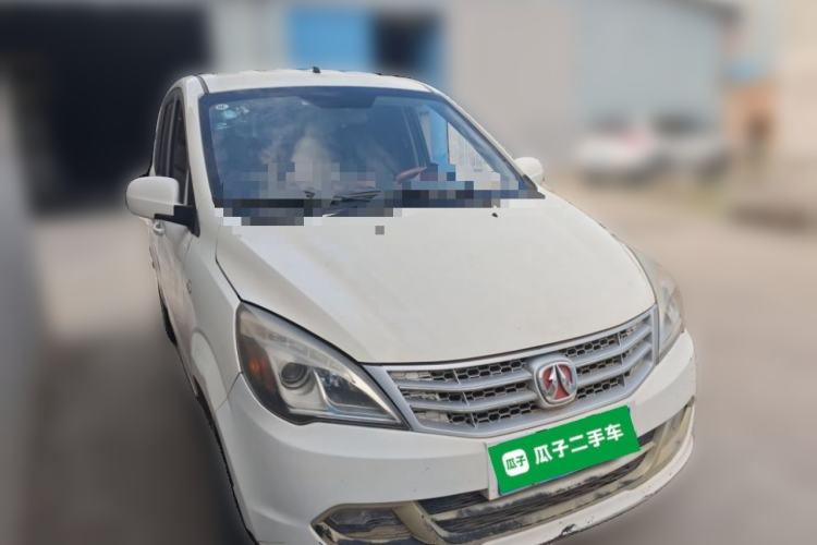 Used BAIC Weiwang M20 2014 1.5L Basic Version BJ415B Front Right 45 Deg